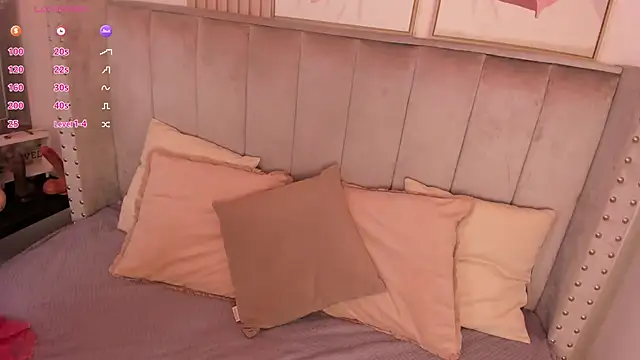 Seshat Hitt online show from 11/27/25, 03:08