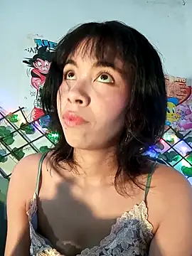Snapshot of dolliette24 chatting on 05/03/26, 08:48 dolliette24 online show from 05/03/26, 08:48