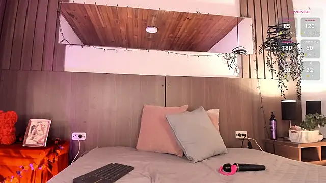 Violet carson online show from 02/16/26, 01:29