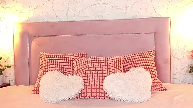 ChannelAngeless online show from 11/19/25, 10:04