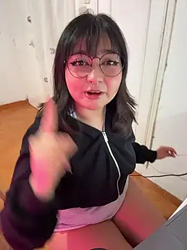 Snapshot of Lolii_Zoe chatting on 01/08/26, 09:39 Lolii Zoe online show from 01/08/26, 09:39