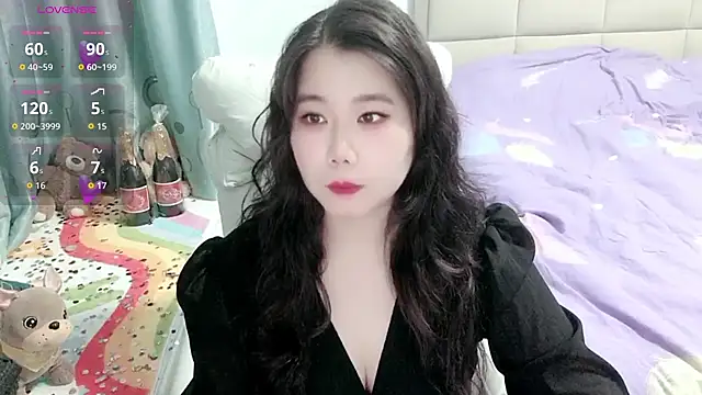 Snapshot of Onlyxixi chatting on 10/22/25, 01:33 Onlyxixi online show from 10/22/25, 01:33