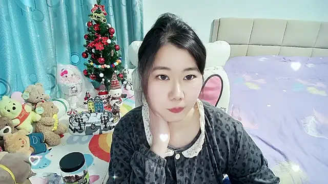 Snapshot of Onlyxixi chatting on 12/20/25, 05:14 Onlyxixi online show from 12/20/25, 05:14
