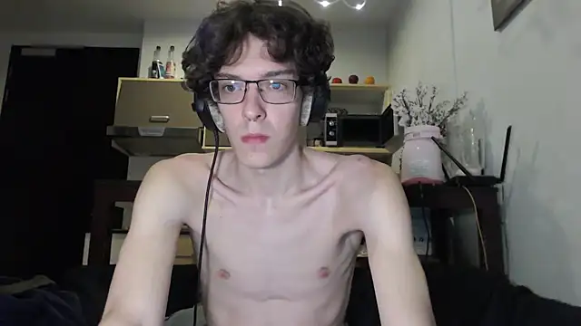 LovesomeCookie online show from 10/11/25, 12:04