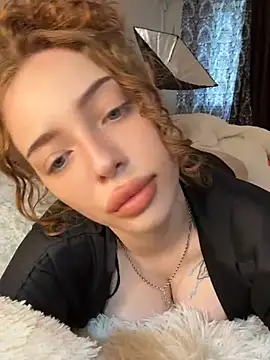 Hannah xBaby online show from 06/08/26, 10:59
