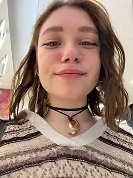 lucy-joy online show from 11/16/25, 08:20