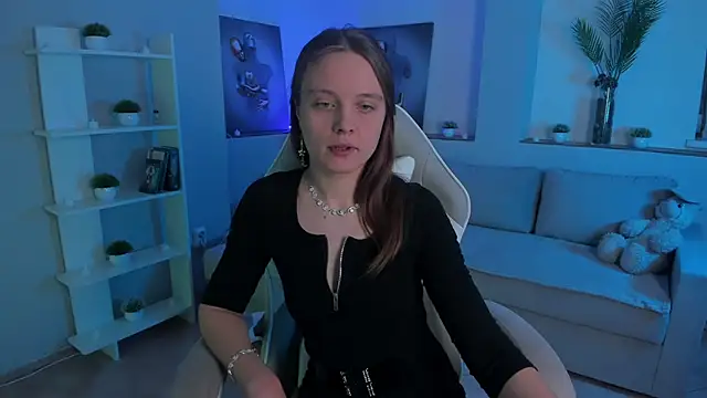 AlicePill online show from 11/14/25, 01:48