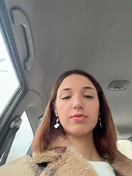 DollyTall online show from 11/02/25, 07:22