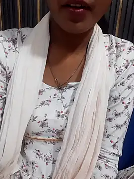 Snapshot of AnkitaDevi chatting on 10/13/25, 03:17 AnkitaDevi online show from 10/13/25, 03:17