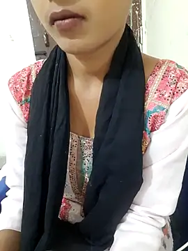 AnkitaDevi online show from 04/15/26, 03:35