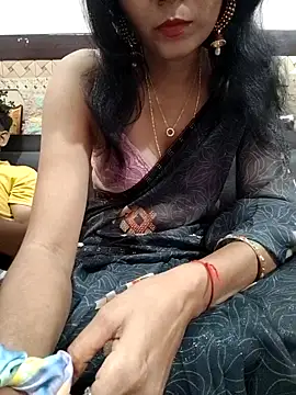 Yourhotsweetgirl online show from 10/25/25, 05:37