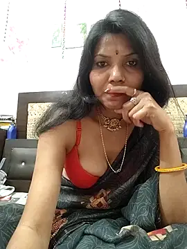 Yourhotsweetgirl online show from 12/18/25, 04:57