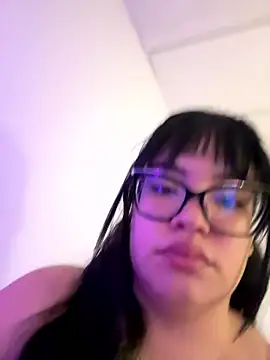 Emily Taylor2 online show from 01/12/26, 02:06