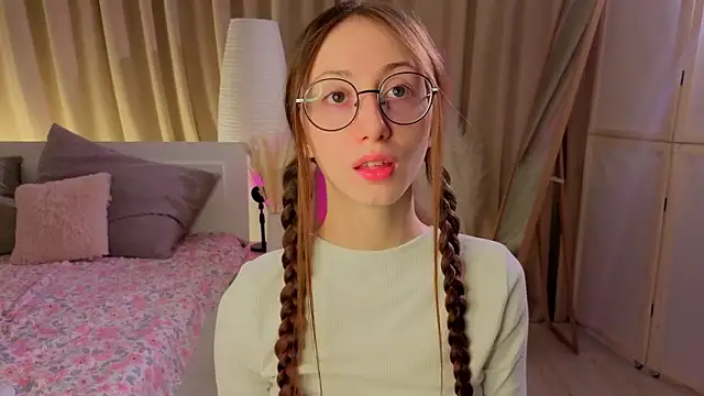 AvrilLeMell online show from 02/22/26, 09:13