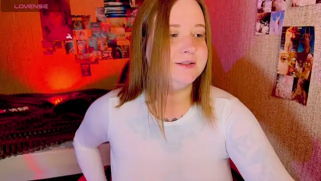 NaomiRey1 online show from 04/17/26, 06:00