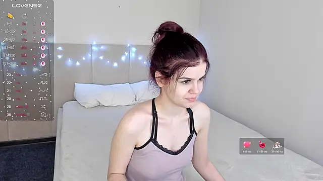 Snapshot of Infinity_Ti chatting on 01/18/26, 01:53 Infinity Ti online show from 01/18/26, 01:53