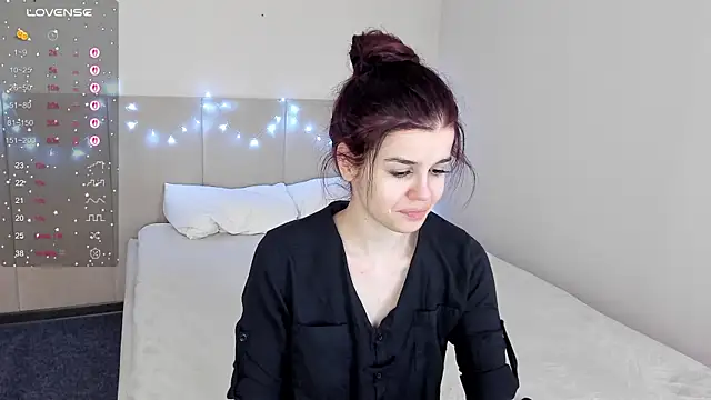 Snapshot of Infinity_Ti chatting on 01/19/26, 01:42 Infinity Ti online show from 01/19/26, 01:42