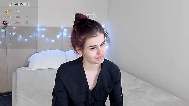 Infinity Ti online show from 03/16/26, 01:55