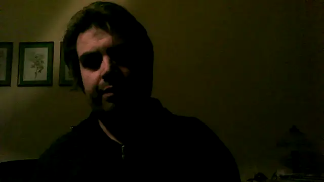 Snapshot of ynroh_87 chatting on 01/06/26, 04:43 ynroh 87 online show from 01/06/26, 04:43