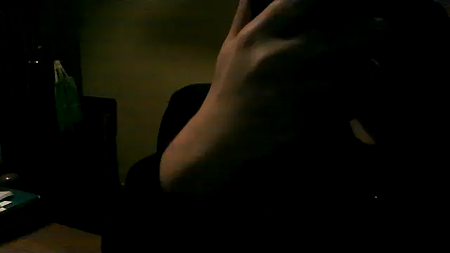 Snapshot of ynroh_87 chatting on 02/11/26, 05:29 ynroh 87 online show from 02/11/26, 05:29