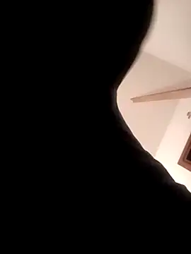 Snapshot of ynroh_87 chatting on 02/22/26, 05:11 ynroh 87 online show from 02/22/26, 05:11