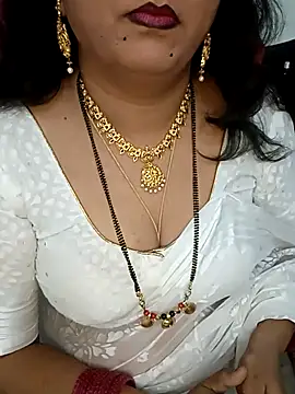 Niharika555 online show from 05/17/26, 03:08