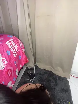 Dulcekitty   online show from 04/23/26, 10:14