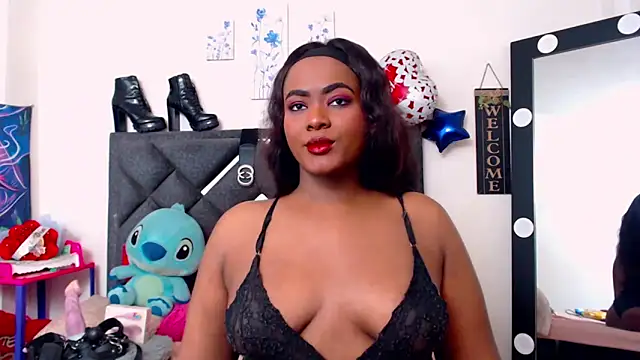 NatashaBella online show from 12/03/25, 09:24