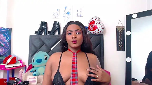 NatashaBella online show from 12/20/25, 03:46