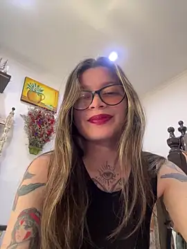 KoraSweett online show from 02/10/26, 06:56