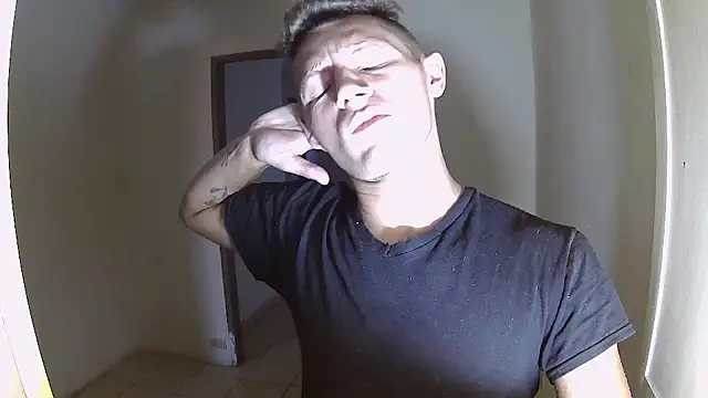 BlondZilla online show from 10/18/25, 12:13