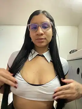 Danny gonza online show from 10/22/25, 02:12