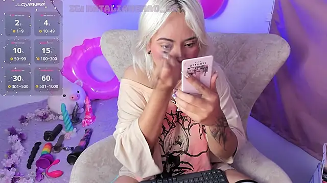 Nataliahenao69 online show from 02/22/26, 02:13