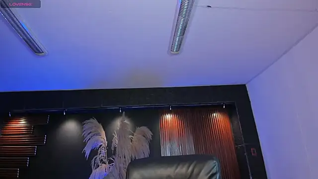 AidaJones online show from 09/11/25, 12:49