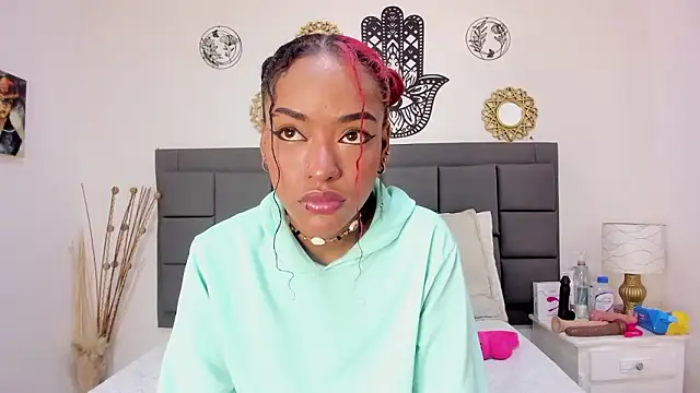 summer williams18 online show from 01/15/26, 01:26