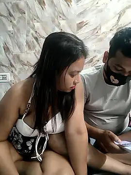 hornyzinia123 online show from 01/14/26, 06:02