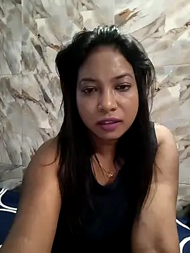 hornyzinia123 online show from 04/24/26, 03:09