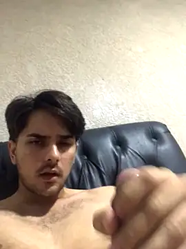 Snapshot of ljxjjxsooi chatting on 11/26/25, 02:56 ljxjjxsooi online show from 11/26/25, 02:56