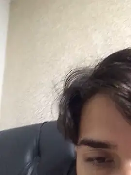 Snapshot of ljxjjxsooi chatting on 12/14/25, 02:55 ljxjjxsooi online show from 12/14/25, 02:55