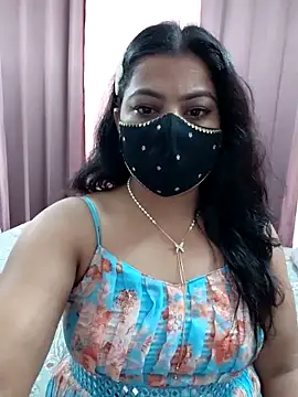 Snapshot of Aavya_007 chatting on 10/25/25, 03:25 Aavya 007 online show from 10/25/25, 03:25