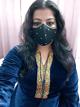 Snapshot of Aavya_007 chatting on 11/05/25, 03:17 Aavya 007 online show from 11/05/25, 03:17