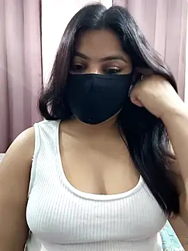 Aavya 007 online show from 02/18/26, 11:39