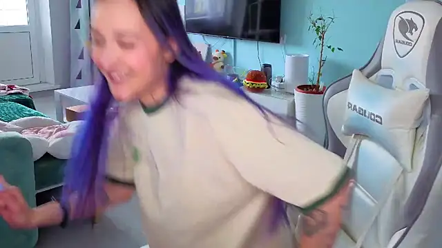 Im suka online show from 04/15/26, 03:24