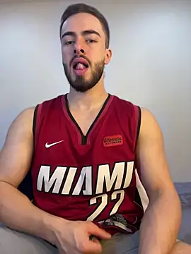 MaxDell online show from 04/15/26, 07:21