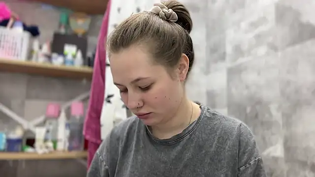 Snapshot of MikotoMisaka chatting on 09/27/25, 10:48 MikotoMisaka online show from 09/27/25, 10:48