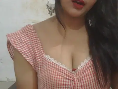 Snapshot of POOJA_199 chatting on 06/04/26, 04:18 POOJA 199 online show from 06/04/26, 04:18