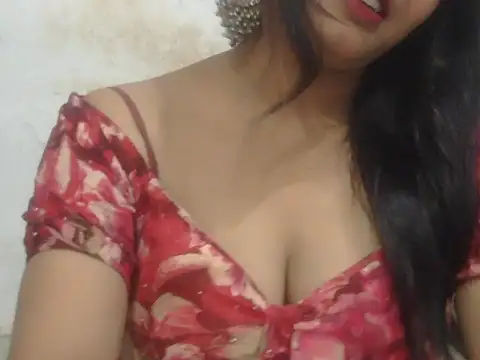 Snapshot of POOJA_199 chatting on 07/09/26, 07:45 POOJA 199 online show from 07/09/26, 07:45