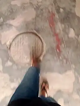 Saxyboy2002 online show from 11/25/25, 07:08