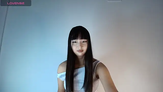 Snapshot of Ji_yen chatting on 10/15/25, 01:39 Ji yen online show from 10/15/25, 01:39