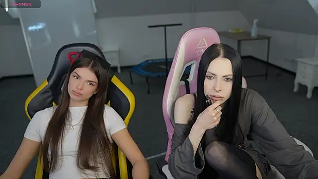 VivianSweet  online show from 03/04/26, 11:27